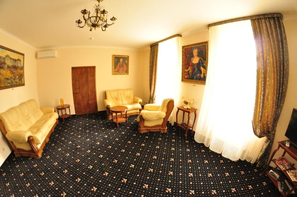 Отель Boutique Hotel Villa P Ужгород-62